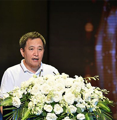 张秘书长_副本.jpg